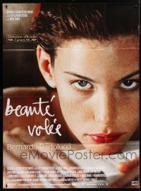 7t842 STEALING BEAUTY French 1p '96 Bernardo Bertolucci, super close image of sexiest Liv Tyler!