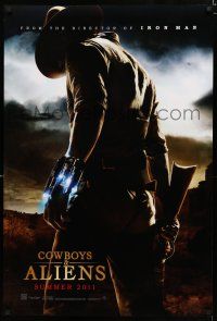 8c189 COWBOYS & ALIENS teaser DS 1sh '11 cool image of Daniel Craig w/alien weapon!