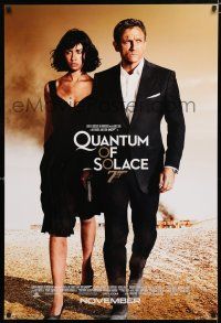 8c615 QUANTUM OF SOLACE int'l advance DS 1sh '08 Daniel Craig as James Bond + sexy Kurylenko!