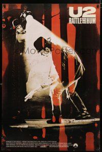 8c790 U2 RATTLE & HUM int'l 1sh '88 image of Irish rockers Bono & The Edge performing on stage!