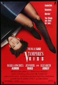 8c809 VAMPIRE'S KISS 1sh '88 wacky image of young Nicolas Cage, sexy legs!