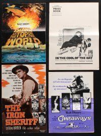 8d062 LOT OF 21 UNCUT PRESSBOOKS '50s-70s great advertising images from a variety of movies!