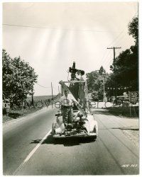 8h278 EARLY TO BED candid 7.25x9.25 still '36 cool image of cameras mounted on truck filming behind