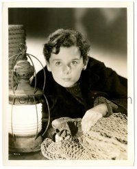 8h331 FREDDIE BARTHOLOMEW 8x10.25 still '37 great c/u with net & lantern from Captains Courageous!