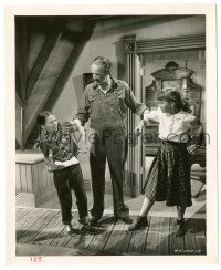 8h377 GREEN PROMISE 8.25x10 still '49 Walter Brennan grabs daughters Natalie Wood & Connie Marshall