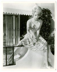 8h989 YELLOW ROLLS-ROYCE 8x10.25 still '65 Shirley MacLaine in polka dot skirt with yo-yo balcony!