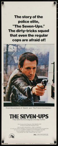 8s766 SEVEN-UPS insert '74 close up of elite policeman Roy Scheider pointing gun!