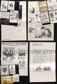 8w048 LOT OF 24 UNCUT PRESSBOOKS '30s-70s great advertising images from a variety of movies!