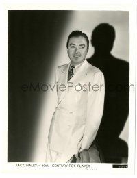 9a437 JACK HALEY 8x10.25 still '30s wonderful standing portrait in white suit & tie with shadow!