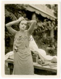 9a544 LIGHT 8x10.25 still '19 great close up of distressed silent star Theda Bara, lost film!