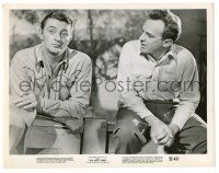9a577 LUSTY MEN 8x10.25 still '52 great close up of Robert Mitchum & Arthur Kennedy!