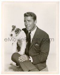 9a704 PETER LAWFORD 8x10.25 TV still '57-'59 as Nick Charles w/ Asta from The Thin Man TV series!