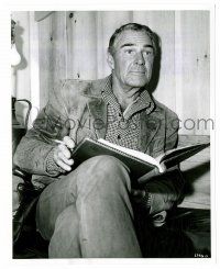 9a733 RIDE THE HIGH COUNTRY candid 8x10 still '62 Randolph Scott reading on set between scenes!