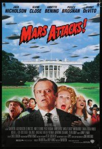 9b455 MARS ATTACKS! 1sh '96 directed by Tim Burton, Jack Nicholson, Glenn Close, Brosnan!