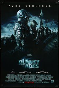 9b572 PLANET OF THE APES style C advance DS 1sh '01 Tim Burton, close-up image of huge ape army!