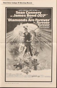 9c117 DIAMONDS ARE FOREVER pressbook '71 art of Sean Connery as James Bond by Robert McGinnis!