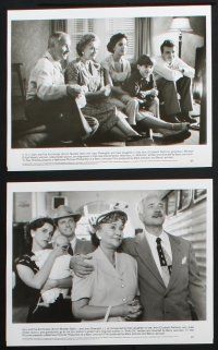 9c517 AVALON presskit w/ 16 stills '90 Armin Mueller-Stahl & Elizabeth Perkins, Barry Levinson!