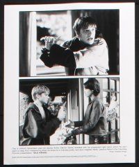9c736 IDLE HANDS presskit w/ 7 stills '99 a touching story of a boy and his right hand!