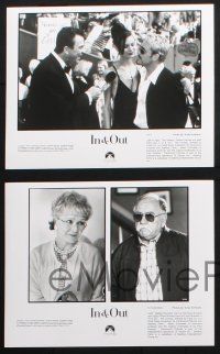 9c933 IN & OUT presskit w/ 4 stills '97 Frank Oz candids, Kevin Kline, Dillon, Debbie Reynolds