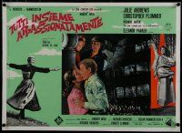 9g294 SOUND OF MUSIC linen Italian photobusta '65 Julie Andrews, Charmian Carr kissing Truhitte!