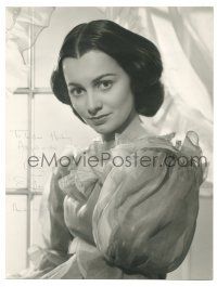 9j121 OLIVIA DE HAVILLAND signed deluxe 9.25x12.25 still '40s as Melanie from Gone with the Wind!