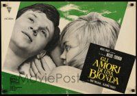 9j425 LOVES OF A BLONDE Italian photobusta '66 Milos Forman's Lasky Jedne Plavovlasky, great c/u!