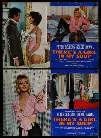 9k444 THERE'S A GIRL IN MY SOUP set of 2 Eng Italian photobustas '71 Peter Sellers, Goldie Hawn!
