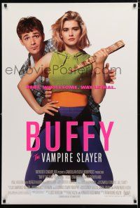9m161 BUFFY THE VAMPIRE SLAYER 1sh '92 great image of Kristy Swanson & Luke Perry!