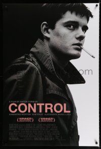 9m196 CONTROL DS 1sh '07 biography of Joy Division's lead singer Ian Curtis, Sam Riley smoking!