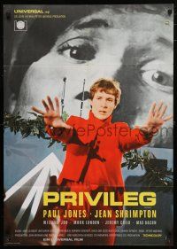 9r795 PRIVILEGE German '67 Jean Shrimpton, a shocking movie of a pop singer who makes it big!