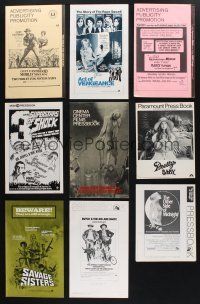 9t032 LOT OF 22 UNCUT PRESSBOOKS '60s-70s great advertising images from a variety of movies!