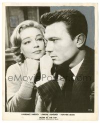9y752 ROOM AT THE TOP 8.25x10 still '59 close up of Simone Signoret staring at Laurence Harvey!