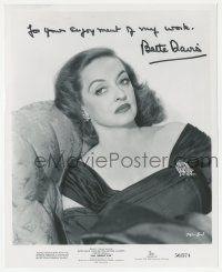 1a670 BETTE DAVIS signed 8x10 REPRO still '80s with serious expression from All About Eve!