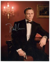 1a706 DANIEL CRAIG signed color 8x10 REPRO still '00s with gun in tuxedo as James Bond 007!