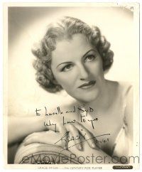 1a453 GRACIE FIELDS signed 8x10 still '41 head & shoulders c/u of the English comedienne by Kornman!