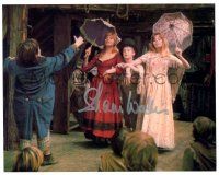 1a901 SHANI WALLIS signed color 8x10 REPRO still '90s image w/ Lester & White from Oliver!