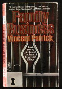 1a192 SEAN CONNERY signed softcover book '86 on Vincent Patrick's bestseller, Family Business!