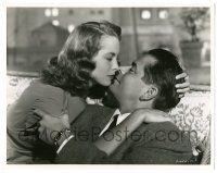 1b064 DOCTOR & THE GIRL deluxe 10.25x13 still '49 c/u of Glenn Ford about to kiss Janet Leigh!