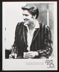 1b876 ELVIS 50TH ANNIVERSARY music presskit w/ 4 stills '84 live performance images of The King!