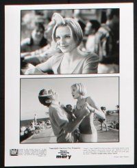 1b909 THERE'S SOMETHING ABOUT MARY presskit w/ 4 stills '98 Stiller, Diaz, Farrelly, coolest cover