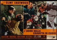 1c496 COOGAN'S BLUFF Italian photobusta '68 Clint Eastwood in New York City, Siegel!