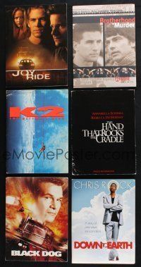 1h132 LOT OF 27 PRESSKITS '83 - '01 containing a total of 131 stills in all!