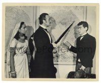1m110 AROUND THE WORLD IN 80 DAYS 8.25x10 still '56 David Niven points at map for Cantinflas!