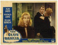 1r492 BLUE DAHLIA LC #7 '46 Alan Ladd is hugged by Marshe, but his eyes are on Veronica Lake!