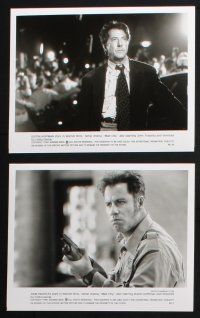 2g765 MAD CITY presskit w/ 13 stills '97 John Travolta, Dustin Hoffman, directed by Costa-Gavras