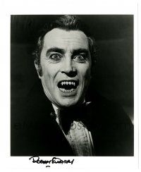 2y026 ROBERT QUARRY signed 8x10 REPRO still '80s c/u showing his fangs as Count Yorga, Vampire!
