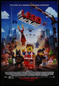 3b440 LEGO MOVIE advance DS 1sh '14 the story of a nobody who saved everybody!