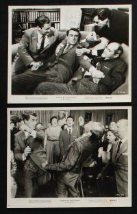 3f498 NORTH BY NORTHWEST 2 8x10 stills R66 Cary Grant, being held down and punching guy in face!