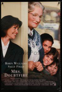 3h511 MRS. DOUBTFIRE DS 1sh '93 cross-dressing Robin Williams, Sally Field!