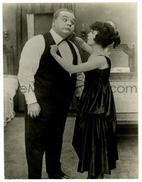 3t290 HE DID & HE DIDN'T 10x13.25 still '16 Mabel Normand pulls Fatty Arbuckle's tie too tight!